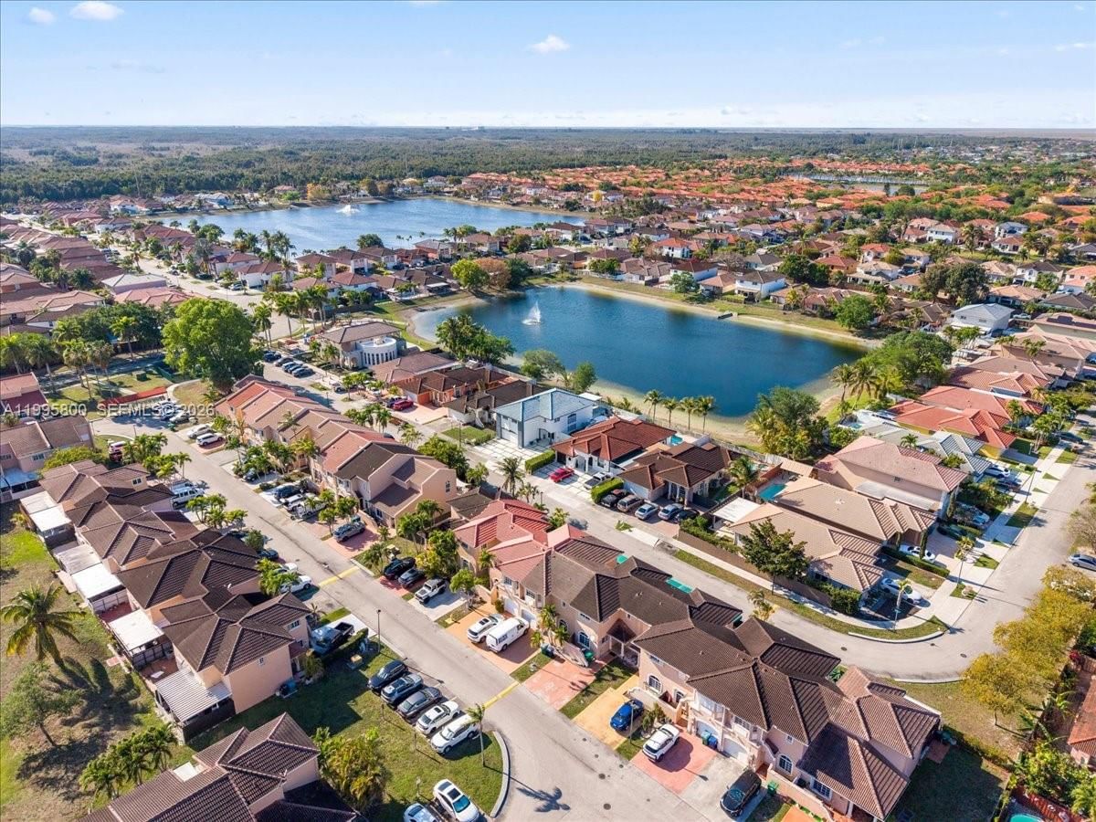 Real estate property located at 15341 36th St, Miami-dade, Caribe Lakes Phase I, Miami, FL