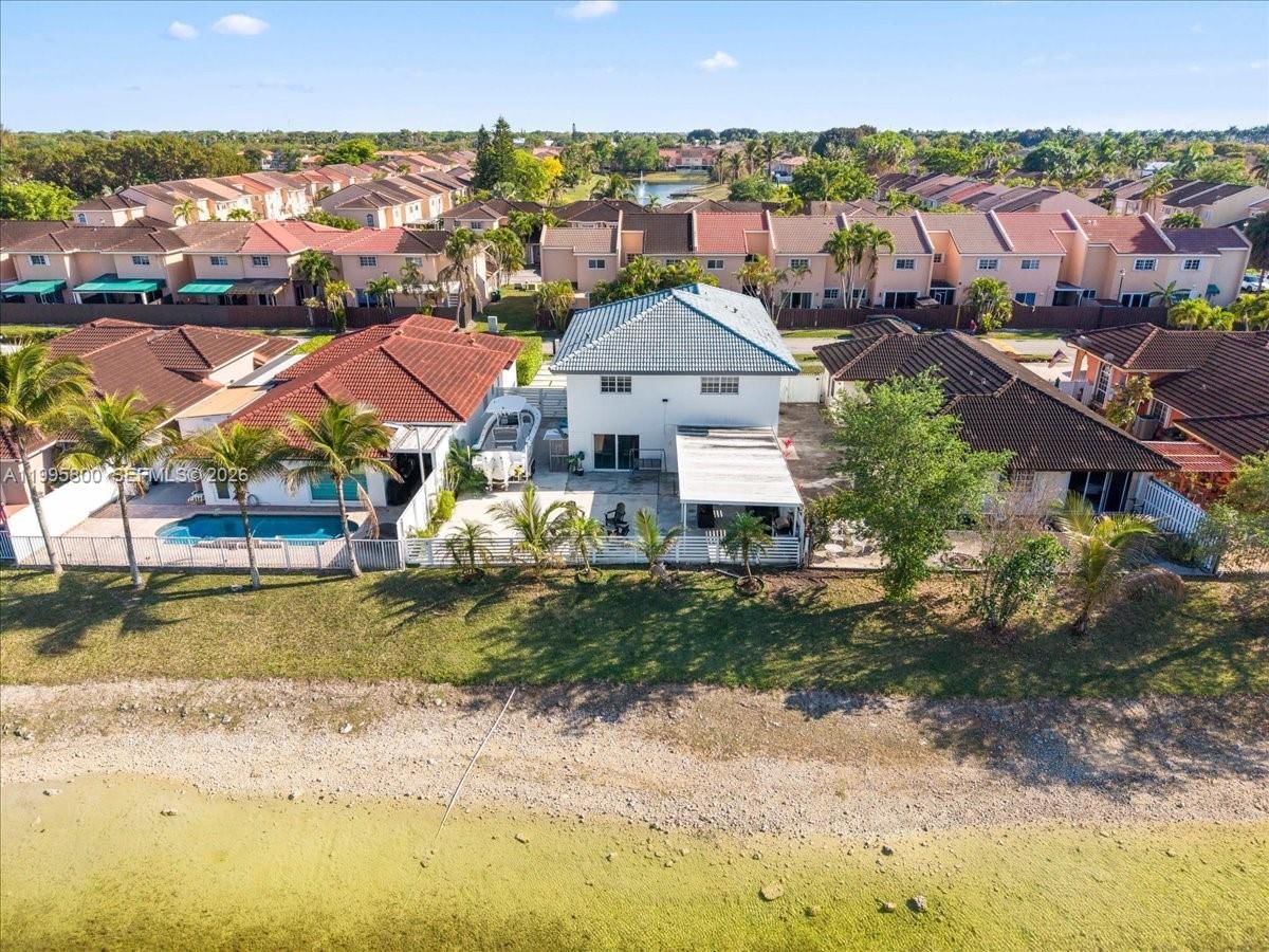 Real estate property located at 15341 36th St, Miami-dade, Caribe Lakes Phase I, Miami, FL