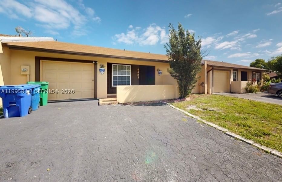 Real estate property located at 9481 Fern Ln, Broward, Meadows Of Miramar Phase, Miramar, FL