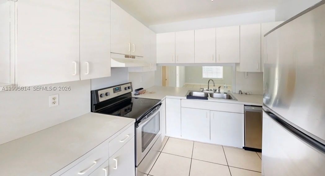 Real estate property located at 9481 Fern Ln, Broward, Meadows Of Miramar Phase, Miramar, FL