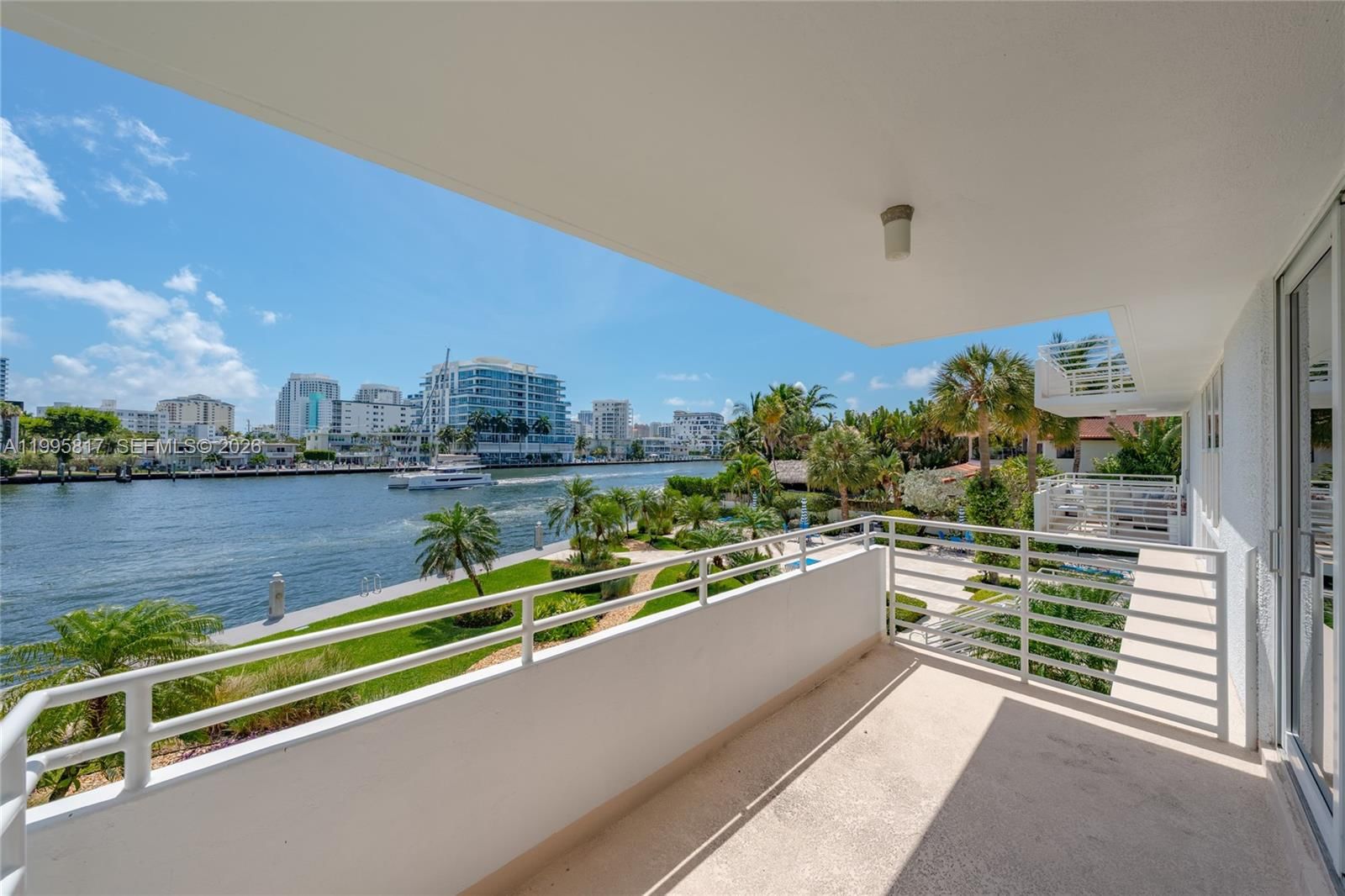 Real estate property located at 888 Intracoastal Dr #2B, Broward, Sunrise Tower Condo, Fort Lauderdale, FL