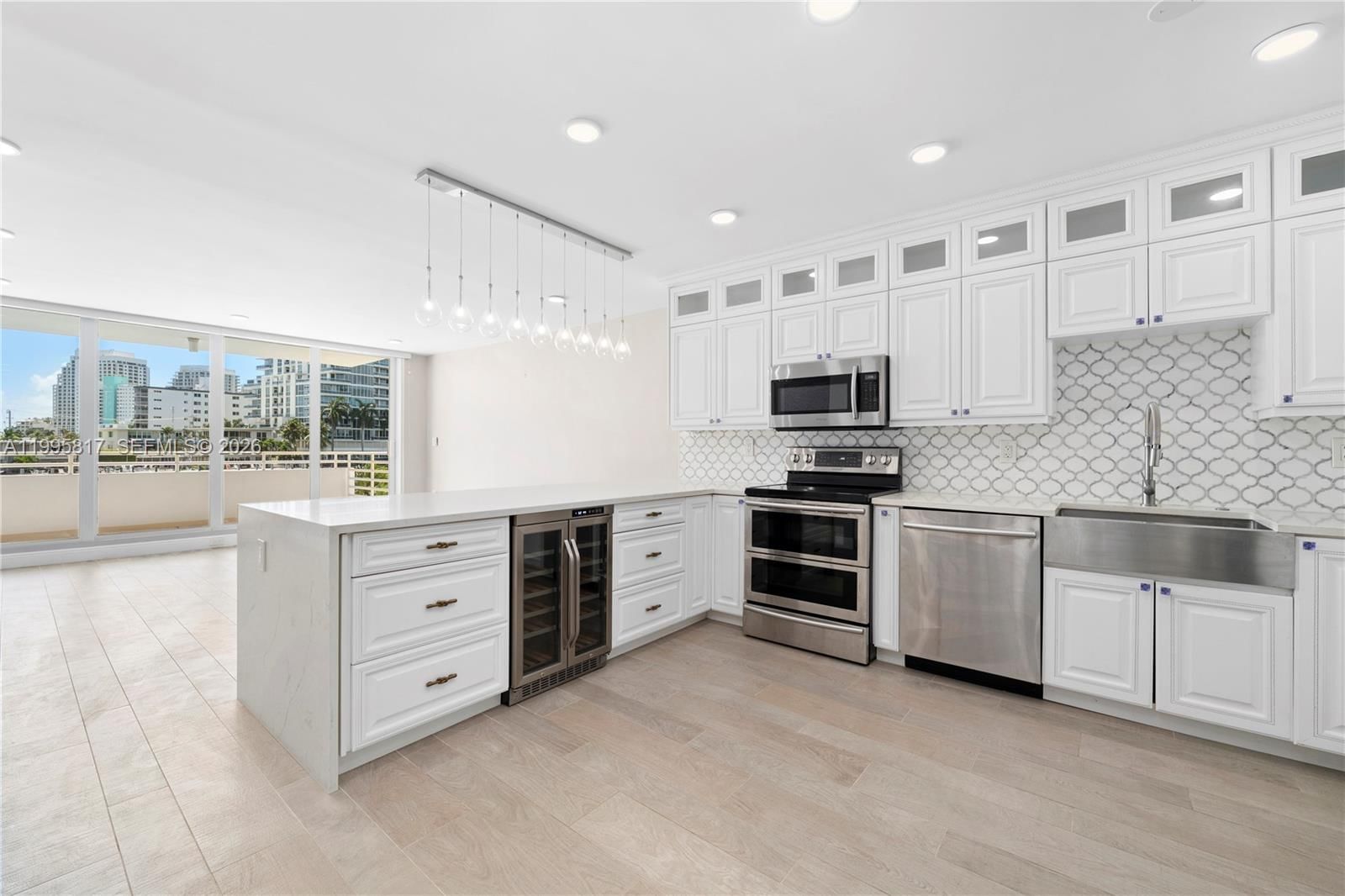 Real estate property located at 888 Intracoastal Dr #2B, Broward, Sunrise Tower Condo, Fort Lauderdale, FL