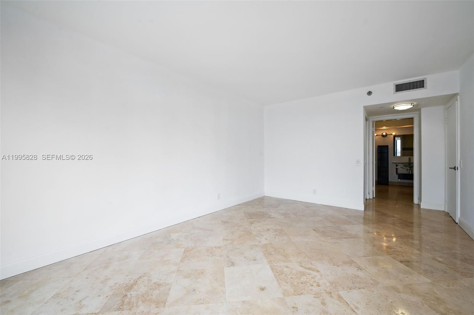 Real estate property located at 3640 Yacht Club Drive #1807, Miami-dade, Harborside, Aventura, FL