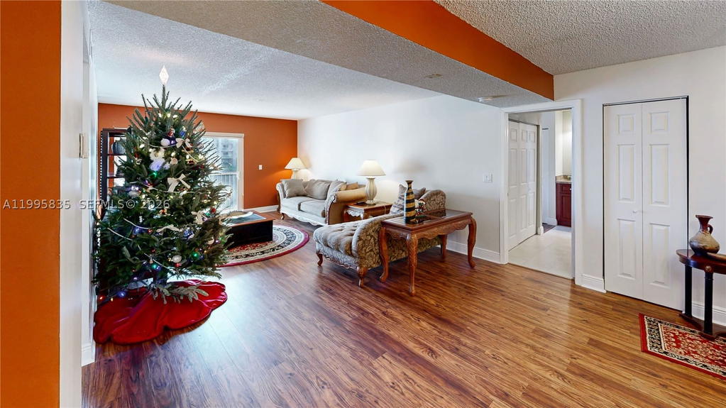Real estate property located at 21121 85th Ave #216, Miami-dade, Cove Condo Phase I, Cutler Bay, FL