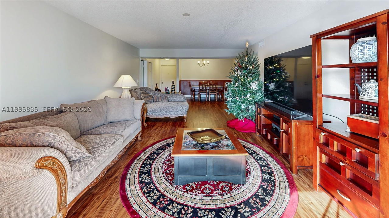 Real estate property located at 21121 85th Ave #216, Miami-dade, Cove Condo Phase I, Cutler Bay, FL