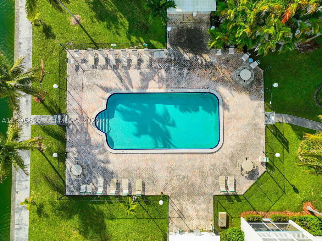 Real estate property located at 21121 85th Ave #216, Miami-dade, Cove Condo Phase I, Cutler Bay, FL