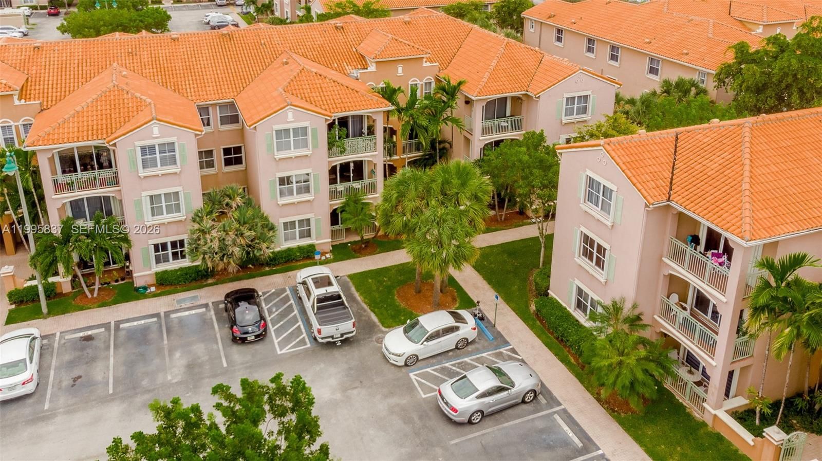 Real estate property located at 6540 114th Ave #1423, Miami-dade, The Courts At Doral Isles, Doral, FL