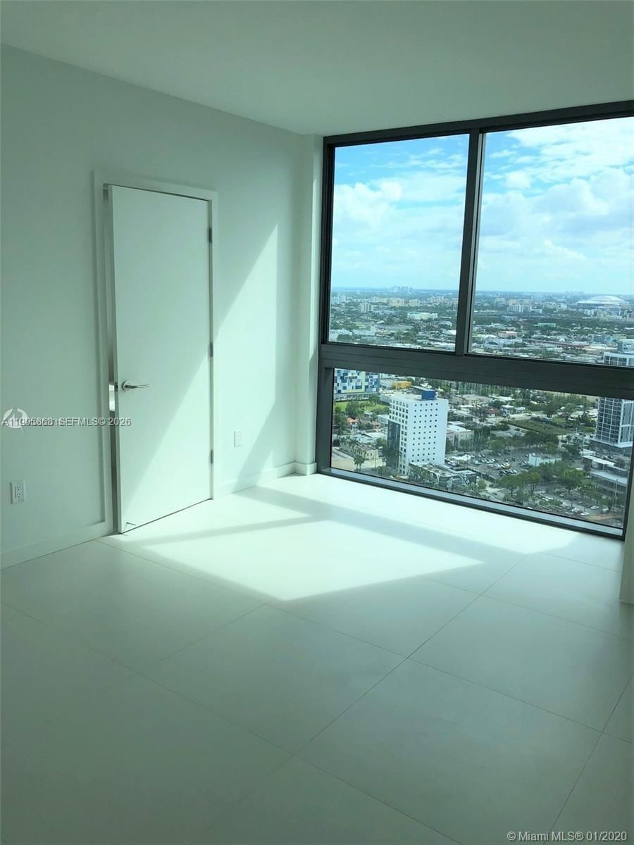 Real estate property located at 501 31st St #3609, Miami-dade, Paraiso Bayviews Condo, Miami, FL