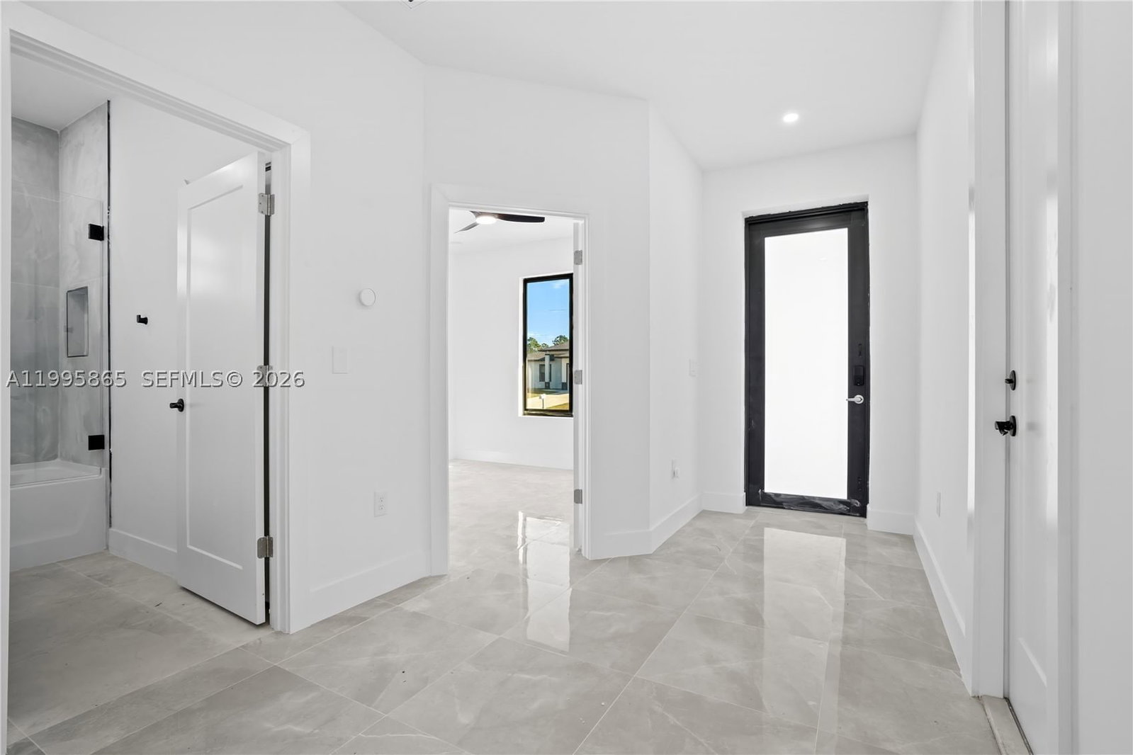 Real estate property located at 322 LOIRE AVE S, Lee, Lehigh Acres, Lehigh Acres, FL