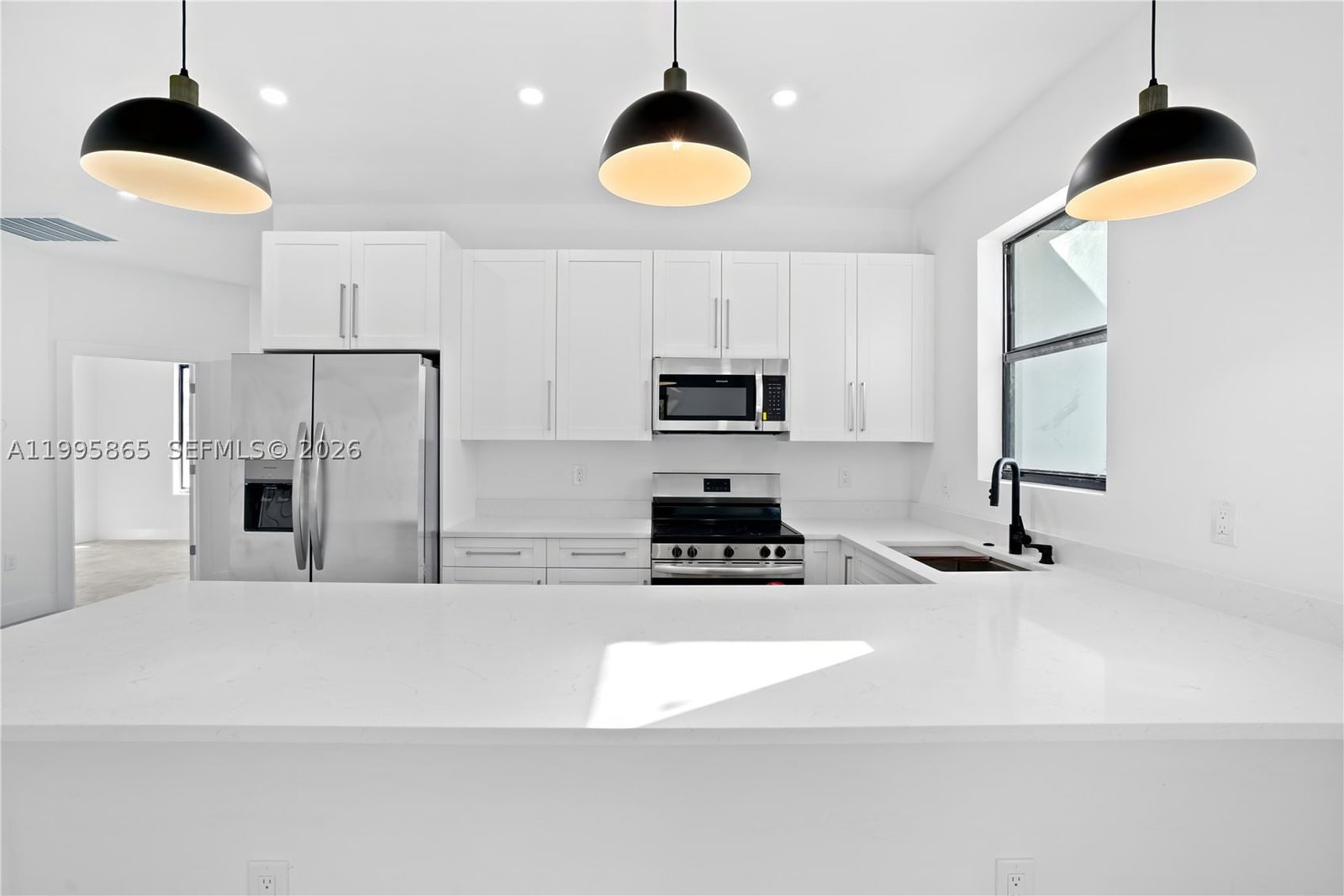 Real estate property located at 322 LOIRE AVE S, Lee, Lehigh Acres, Lehigh Acres, FL