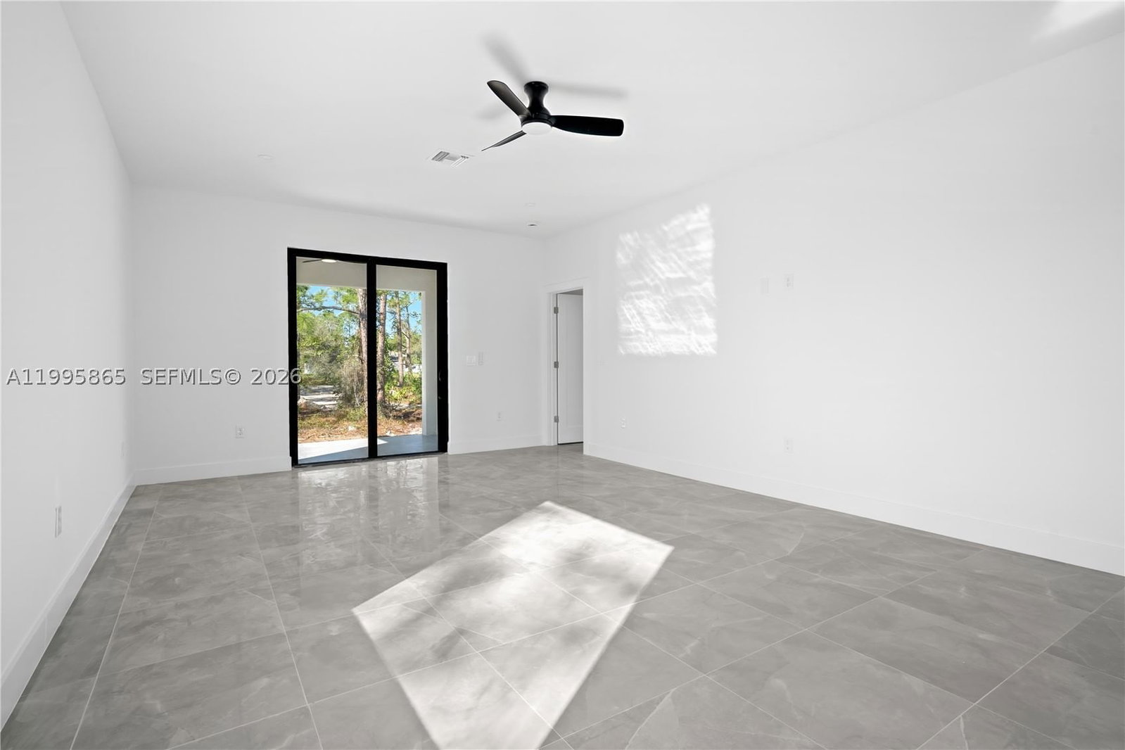 Real estate property located at 322 LOIRE AVE S, Lee, Lehigh Acres, Lehigh Acres, FL