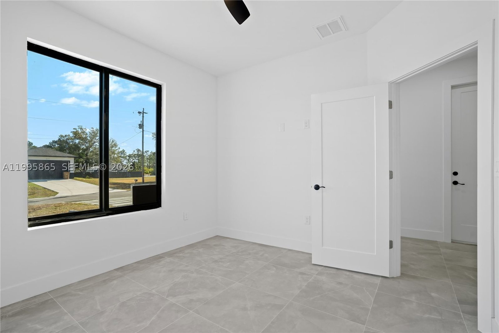Real estate property located at 322 LOIRE AVE S, Lee, Lehigh Acres, Lehigh Acres, FL