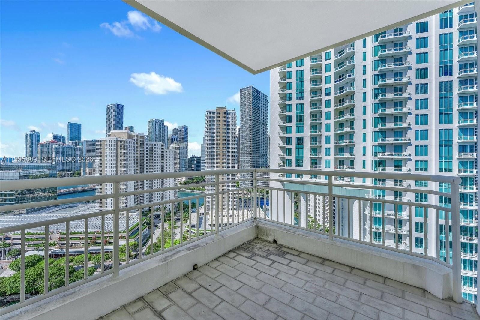 Real estate property located at 888 Brickell Key Dr #2201, Miami-dade, One Tequesta Point Condo, Miami, FL