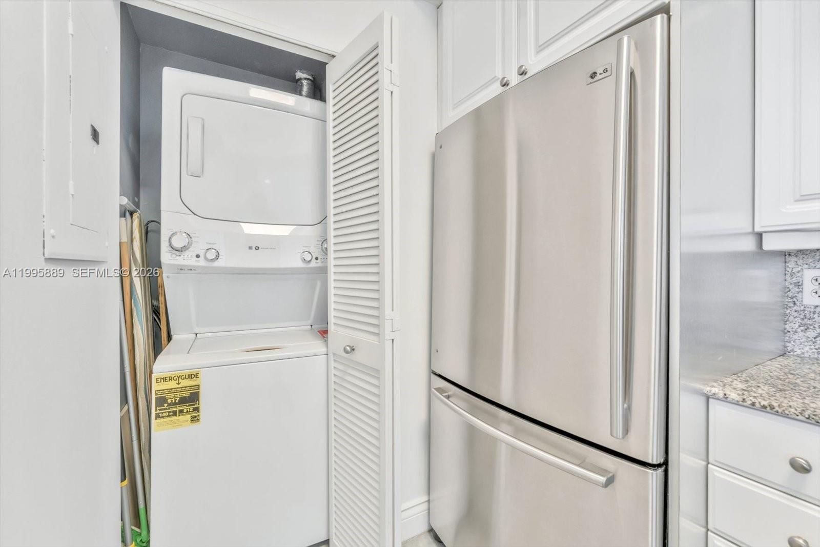 Real estate property located at 888 Brickell Key Dr #2201, Miami-dade, One Tequesta Point Condo, Miami, FL