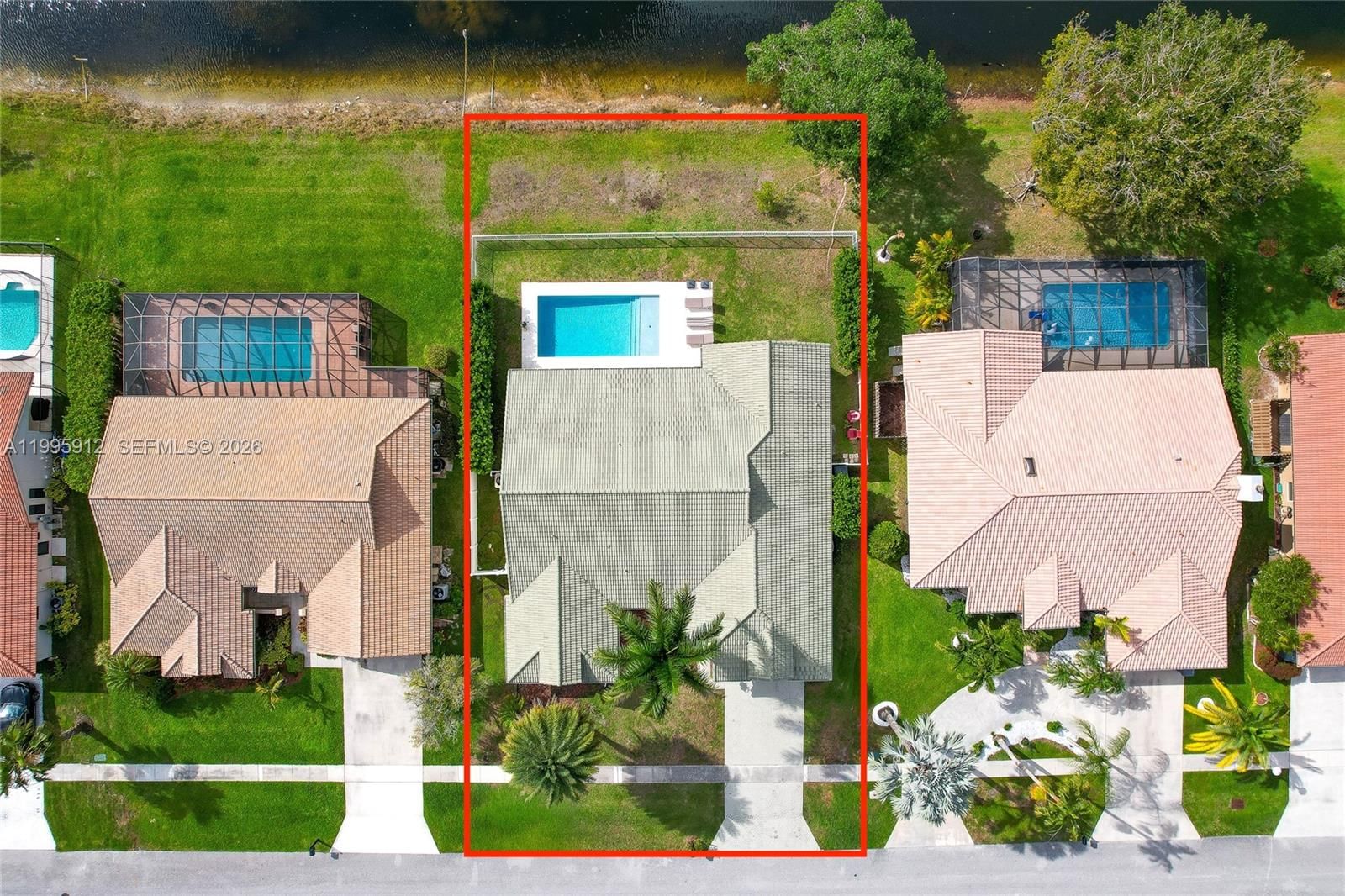 Real estate property located at 11690 Island Lakes Ln, Palm Beach, Island Lakes Sec 1 1, Boca Raton, FL