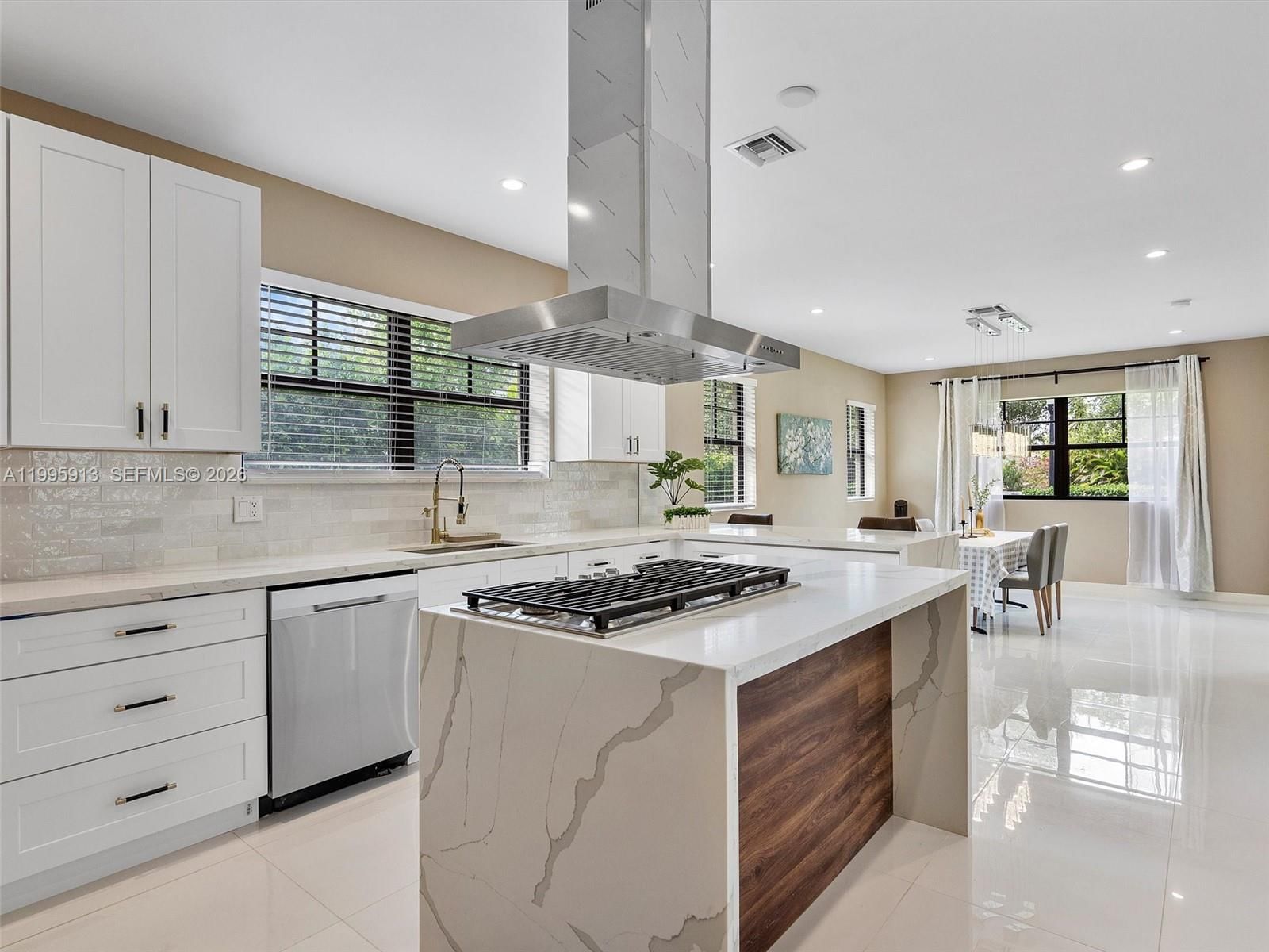 Real estate property located at 1500 Biarritz Dr, Miami-dade, Isle Of Normandy Trouvill, Miami Beach, FL