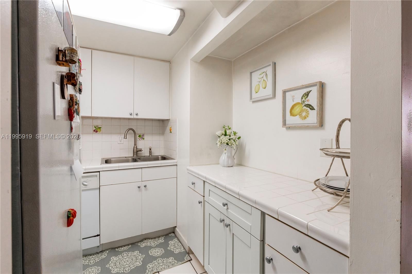 Real estate property located at 1440 Brickell Bay Dr #203, Miami-dade, Brickell Shores Condo, Miami, FL