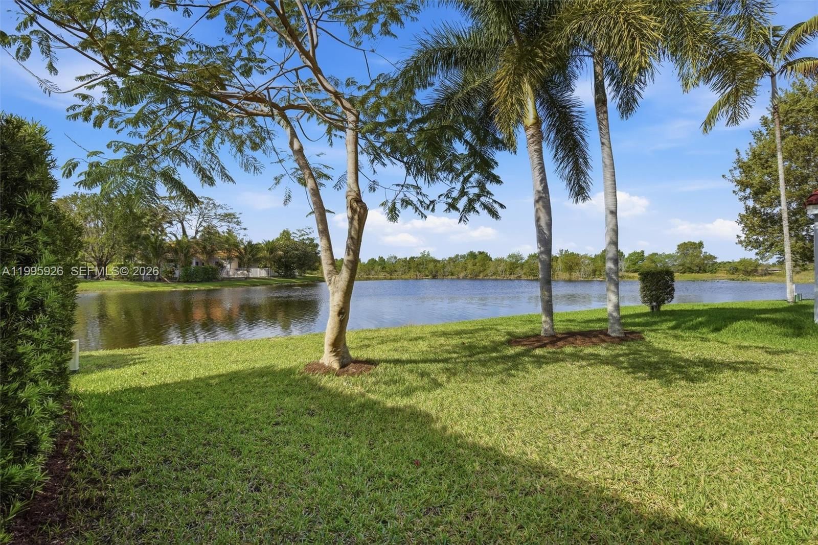 Real estate property located at 1326 Canary Island Dr, Broward, Sector 2- Parcels 21b 22, Weston, FL