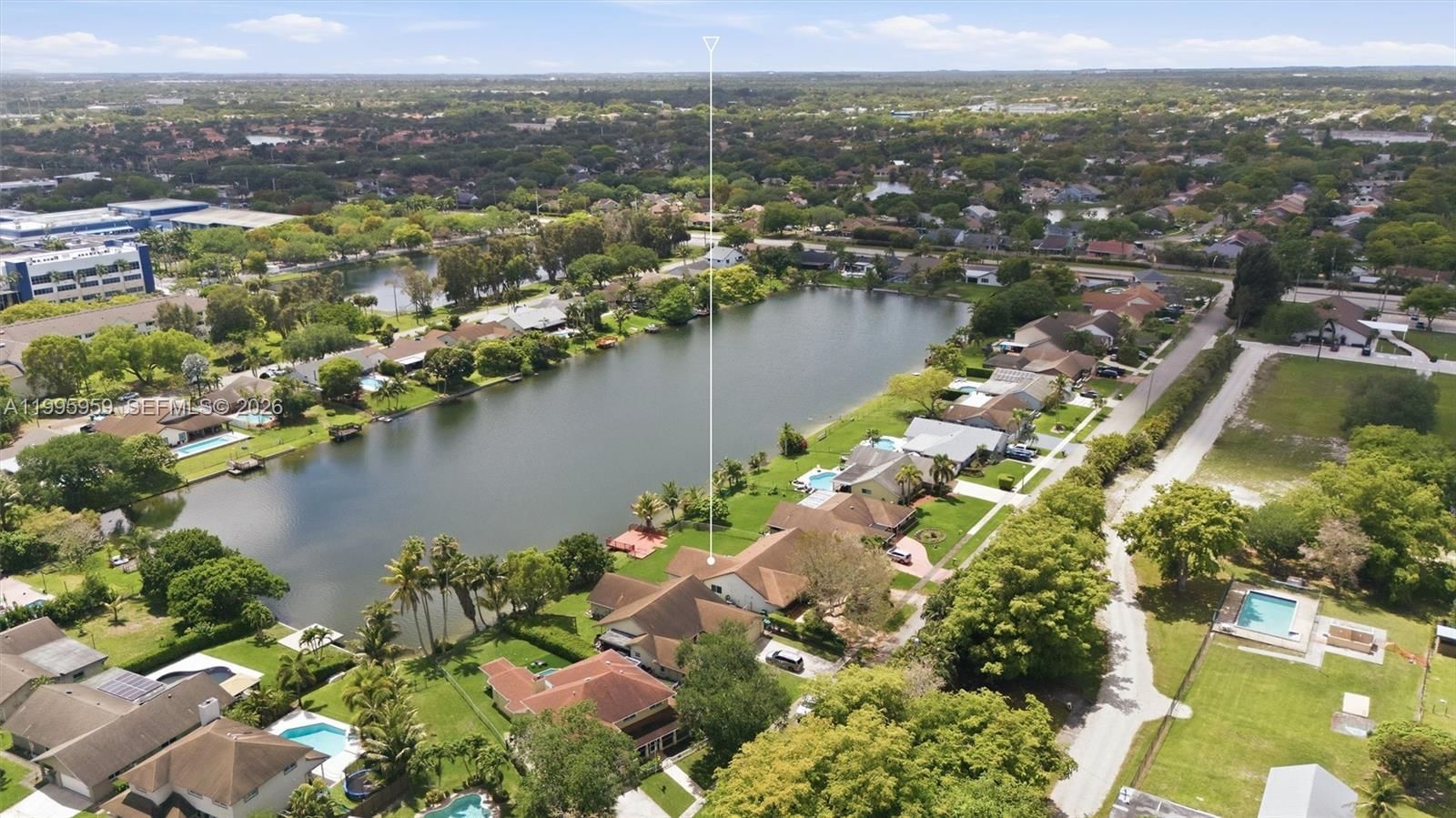 Real estate property located at 8230 55th Ct, Broward, Davie Lake Estates, Davie, FL