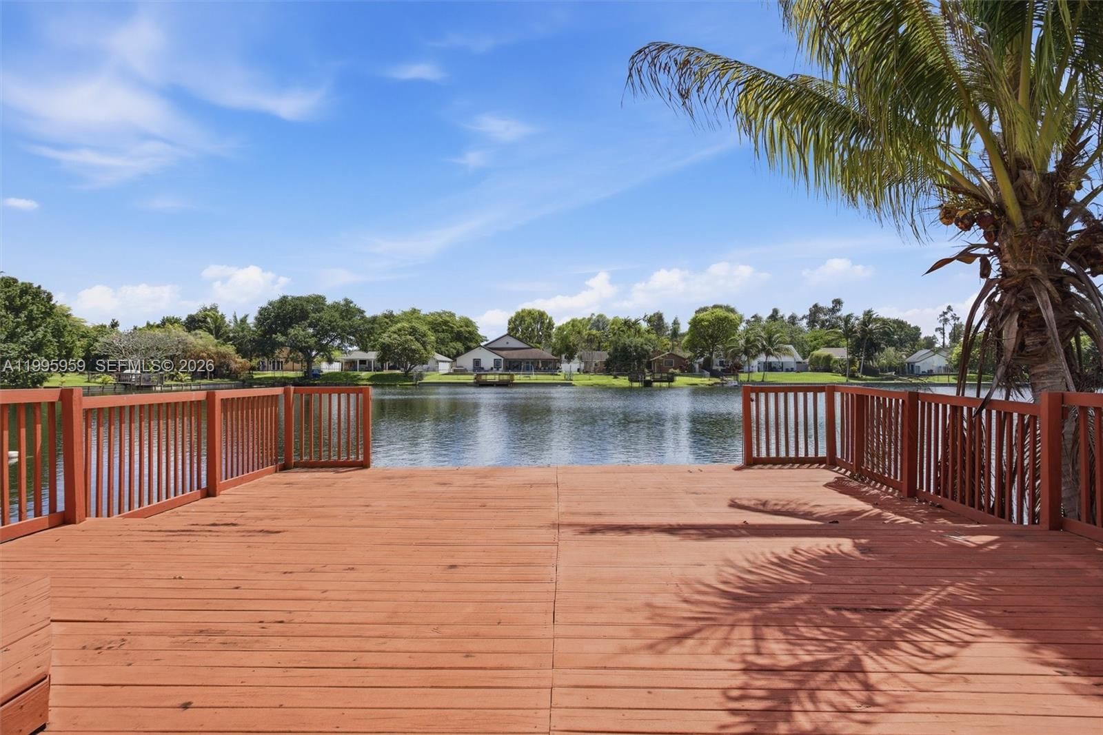 Real estate property located at 8230 55th Ct, Broward, Davie Lake Estates, Davie, FL