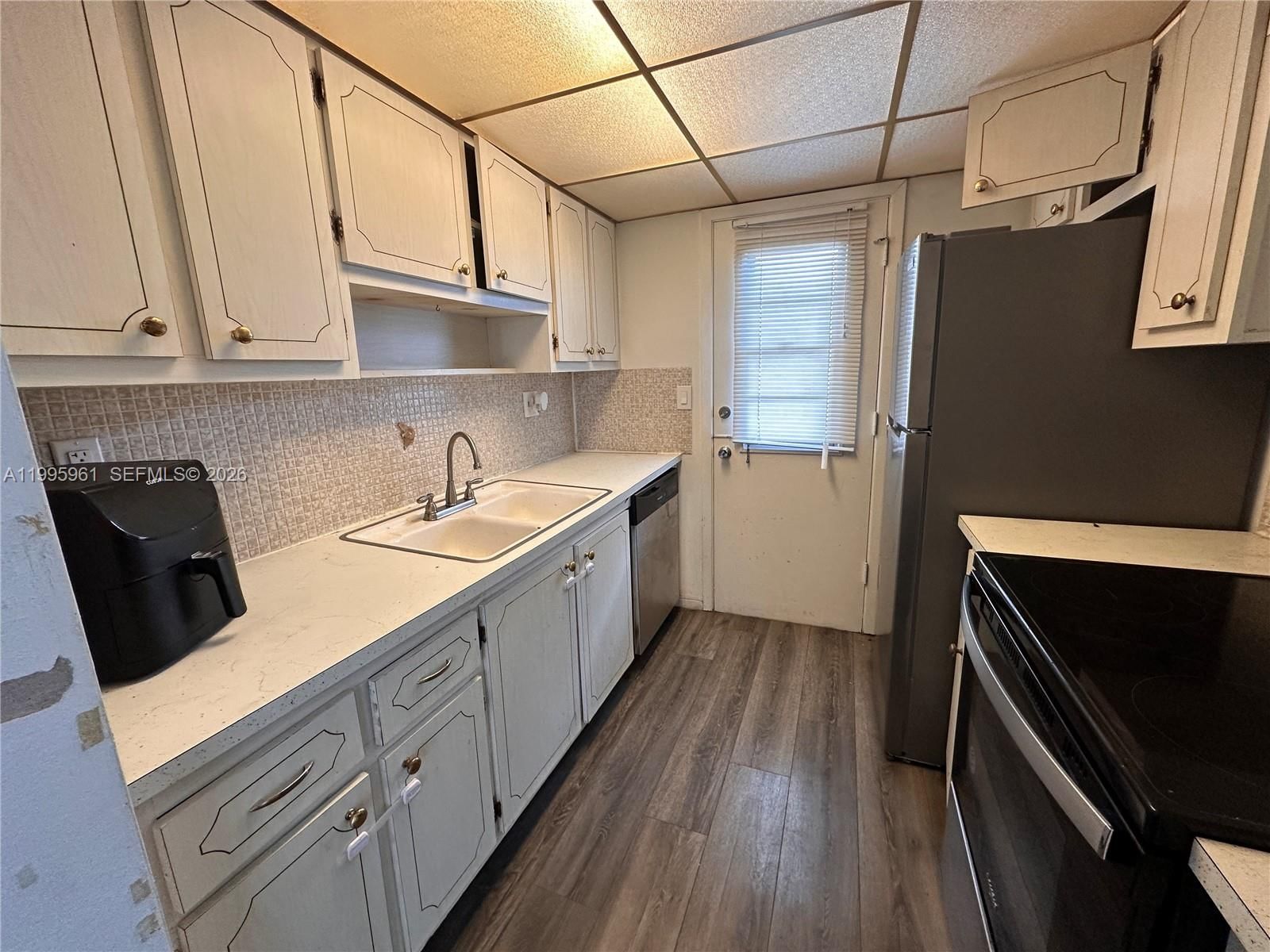 Real estate property located at 12590 16th Ave #608, Miami-dade, 12590 Coronado Towers Con, North Miami, FL