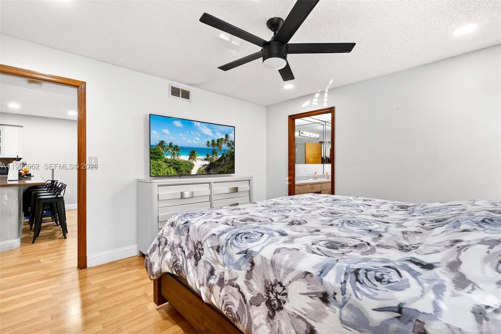 Real estate property located at 7821 9th Ter, Miami-dade, Amend Plat Of F R F Sub, Miami, FL