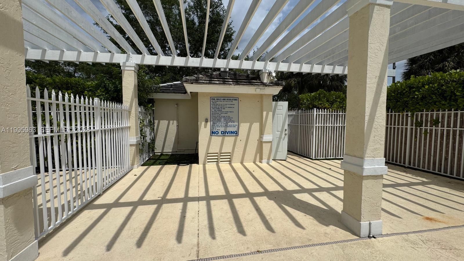 Real estate property located at 9905 57th Mnr, Broward, Westview Village Addition, Coral Springs, FL