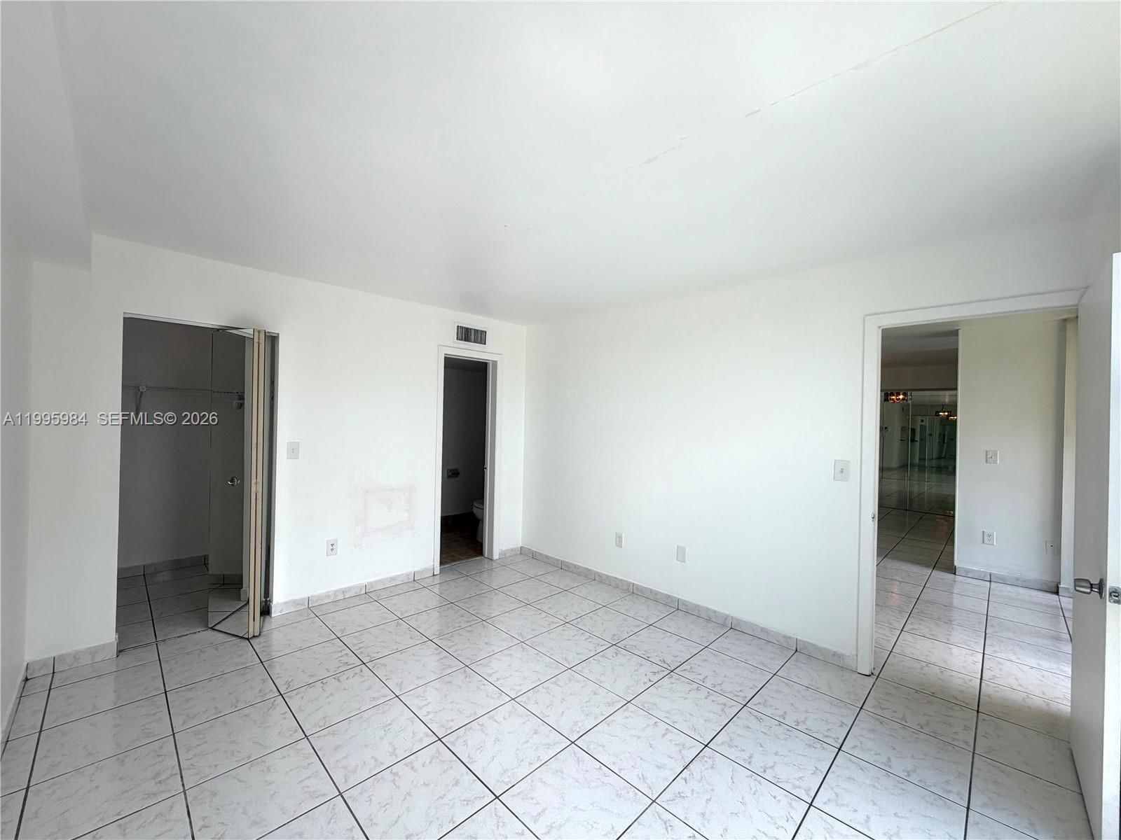 Real estate property located at 11750 18th St #314-1, Miami-dade, International Park I Cond, Miami, FL