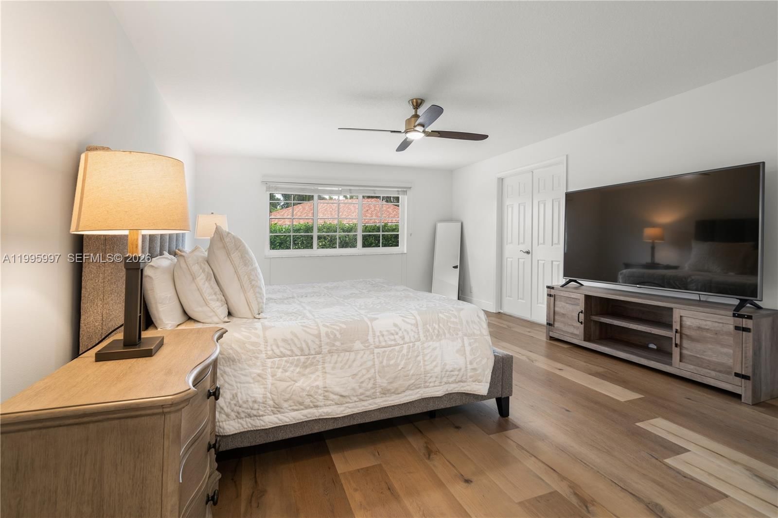 Real estate property located at 3706 Vista Way, Broward, Sectors 8 9 And 10 Plat, Weston, FL