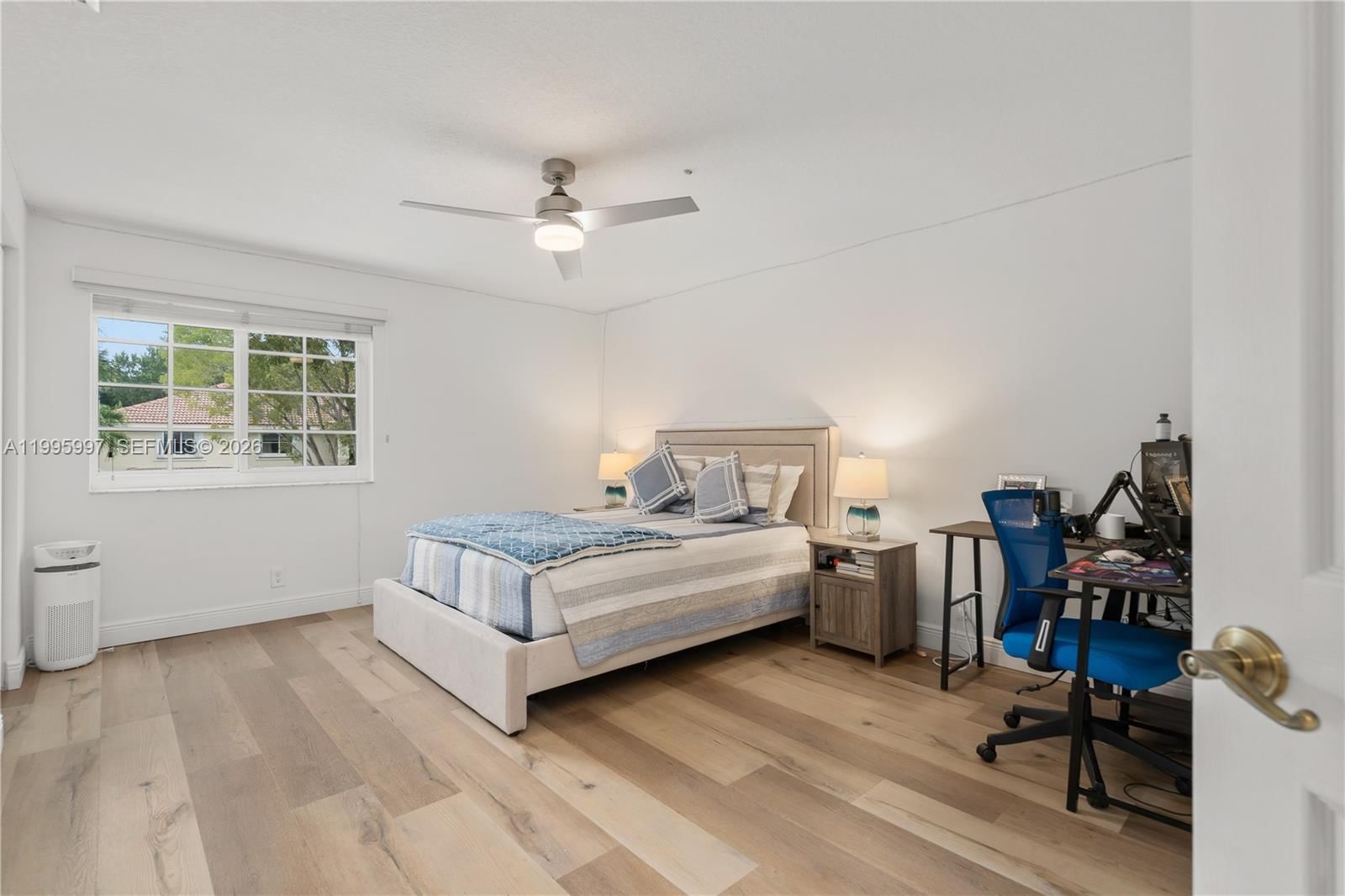 Real estate property located at 3706 Vista Way, Broward, Sectors 8 9 And 10 Plat, Weston, FL