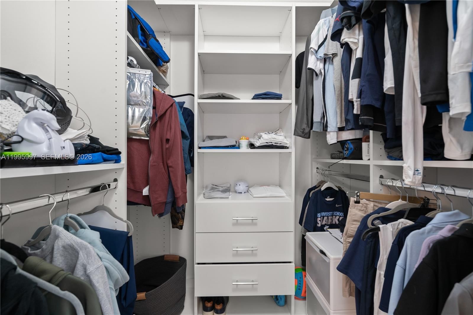 Real estate property located at 3706 Vista Way, Broward, Sectors 8 9 And 10 Plat, Weston, FL