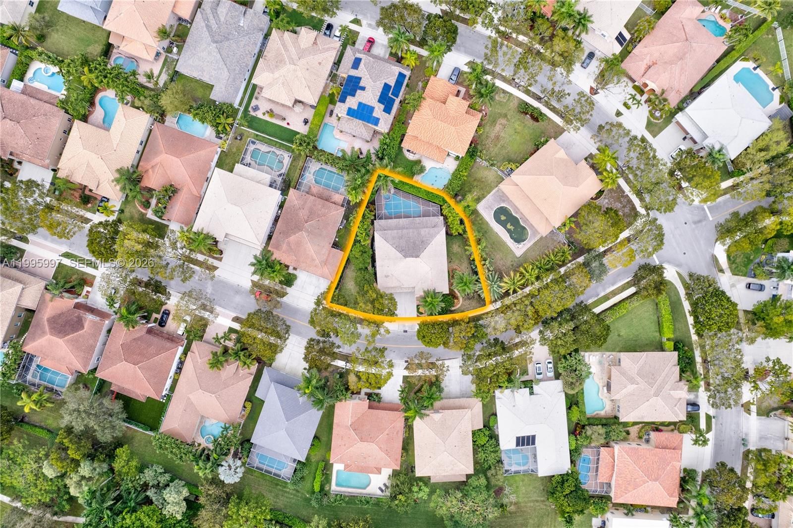 Real estate property located at 3706 Vista Way, Broward, Sectors 8 9 And 10 Plat, Weston, FL