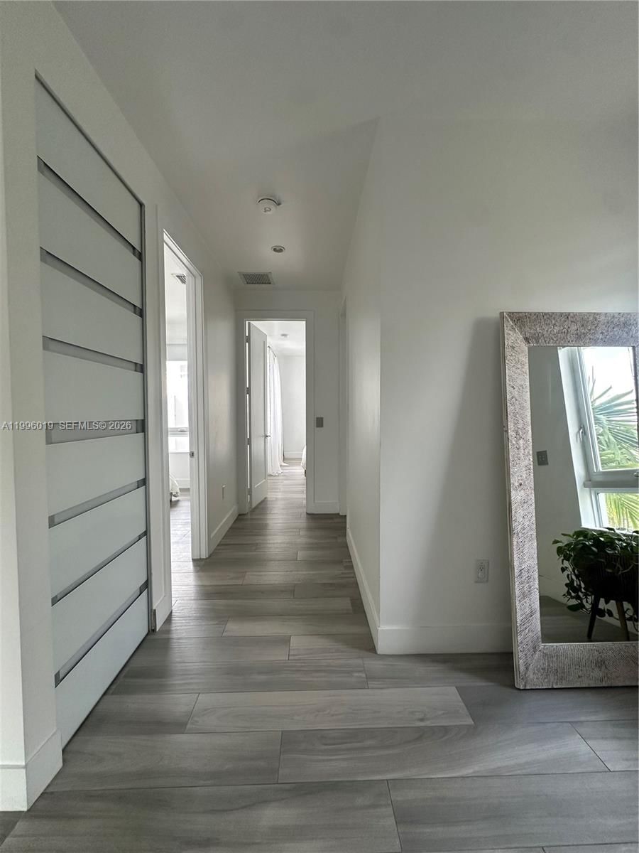 Real estate property located at 10361 64th Ter, Miami-dade, Landmark At Doral, Doral, FL