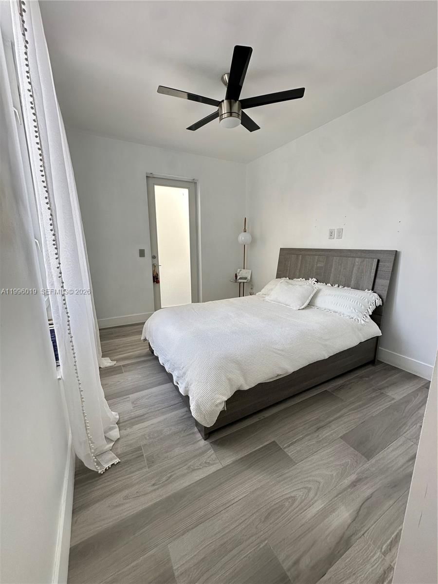 Real estate property located at 10361 64th Ter, Miami-dade, Landmark At Doral, Doral, FL