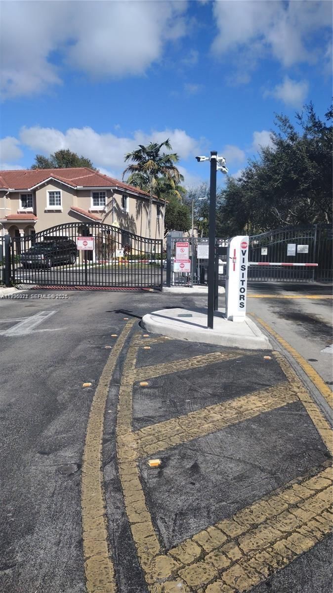 Real estate property located at , Miami-dade, Majorca Isles I Condo, Miami Gardens, FL