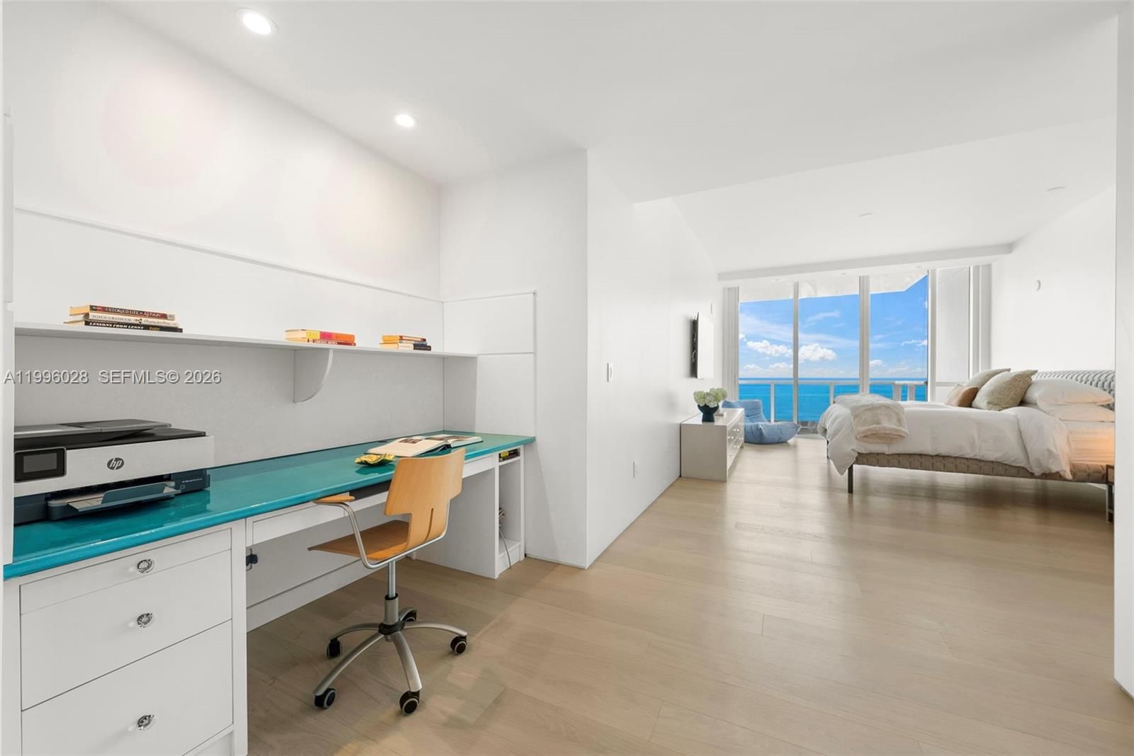 Real estate property located at 100 Pointe Dr #1906/07, Miami-dade, Continuum On South Beach, Miami Beach, FL