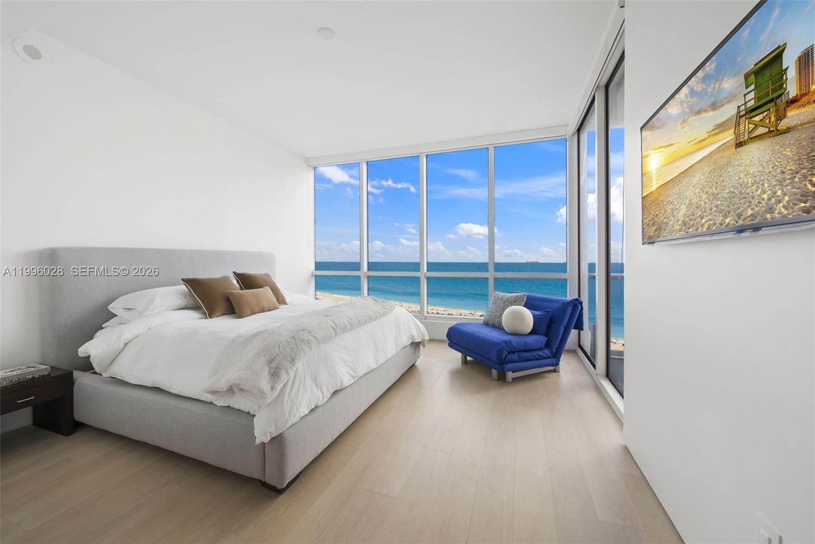 Real estate property located at 100 Pointe Dr #1906/07, Miami-dade, Continuum On South Beach, Miami Beach, FL