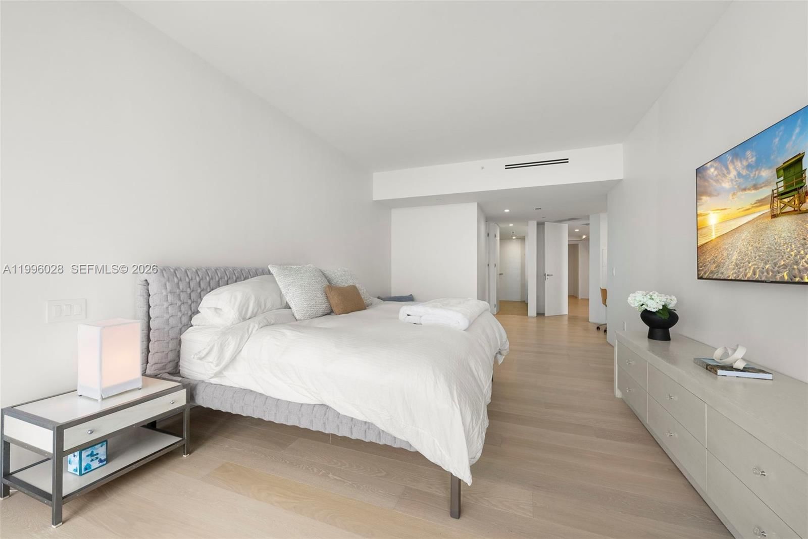 Real estate property located at 100 Pointe Dr #1906/07, Miami-dade, Continuum On South Beach, Miami Beach, FL