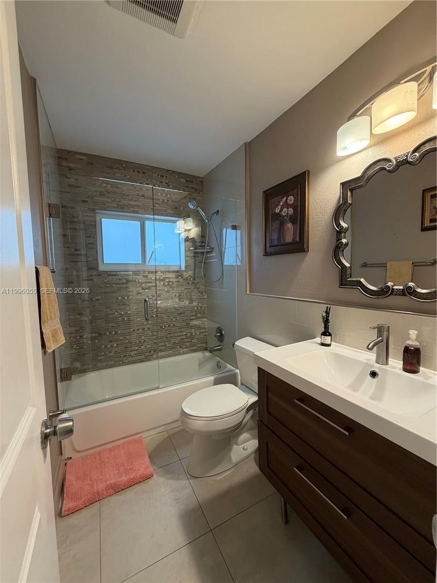 Real estate property located at 7008 95th Ter, Broward, Westwood Community 4, Tamarac, FL