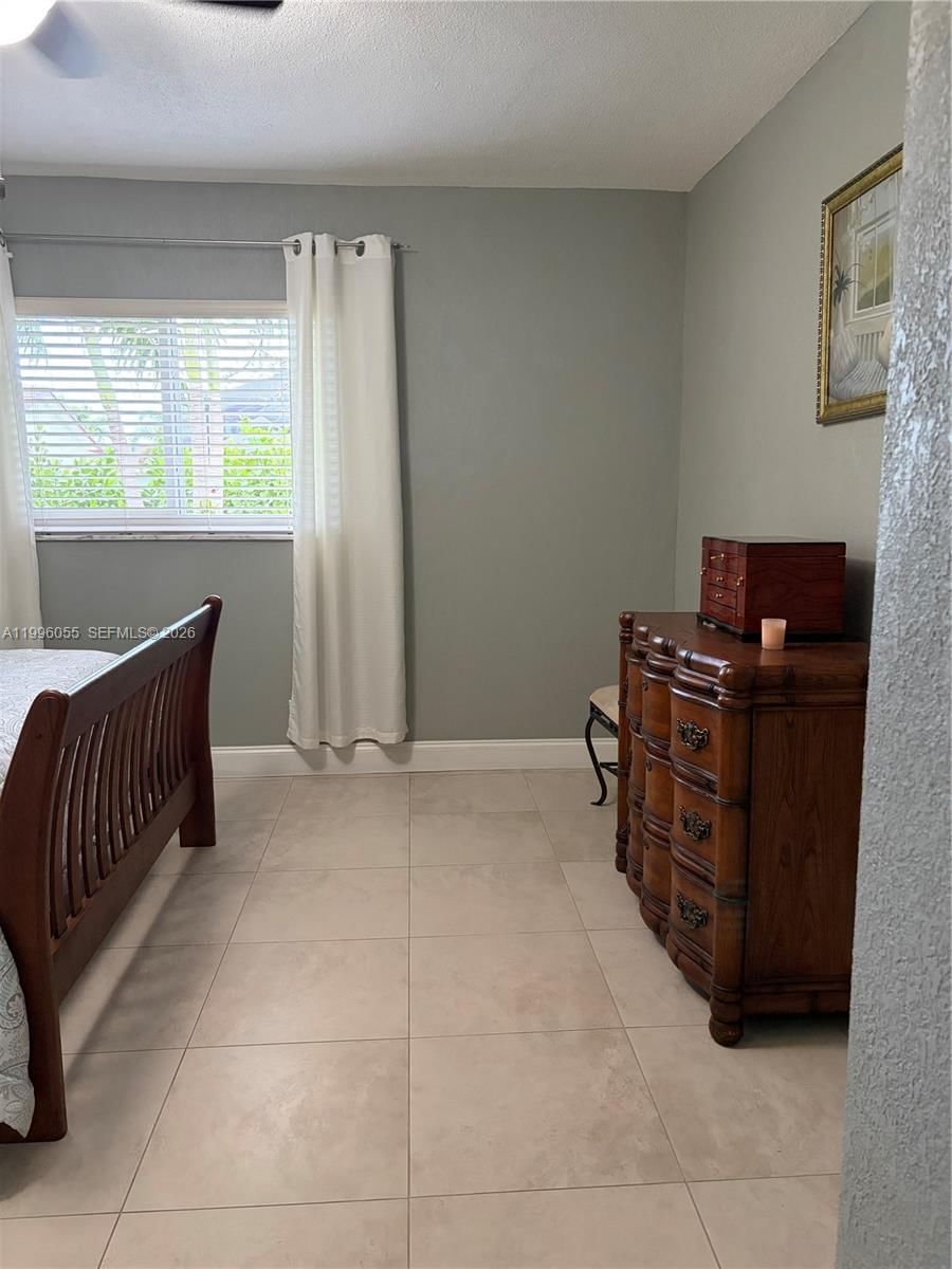 Real estate property located at 7008 95th Ter, Broward, Westwood Community 4, Tamarac, FL