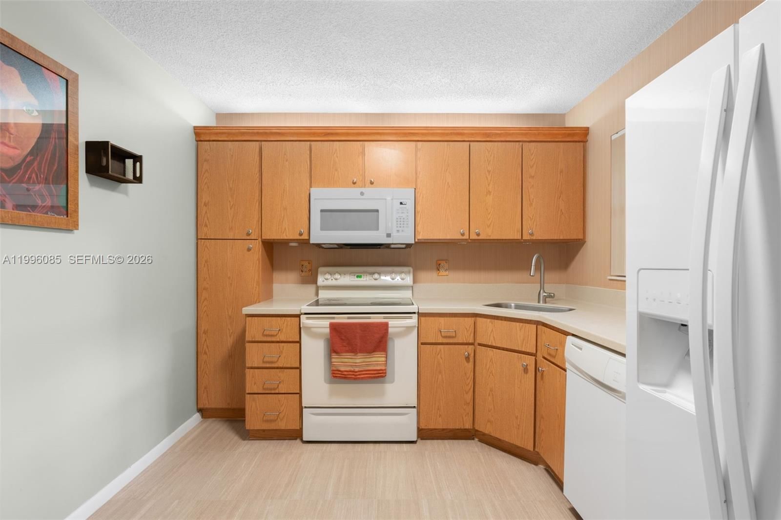 Real estate property located at 3244 47th Ave #3298, Broward, Karanda Village V-c Condo, Coconut Creek, FL