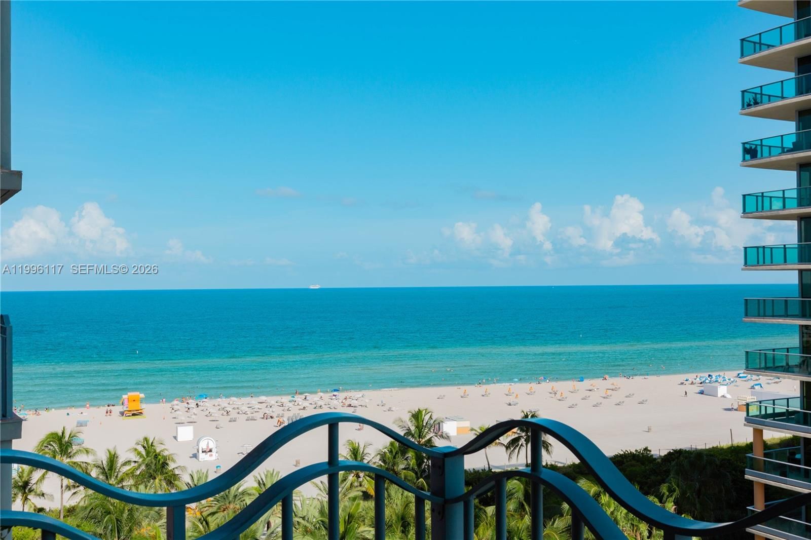 Real estate property located at 1500 Ocean Dr #904, Miami-dade, 1500 Ocean Drive Condo, Miami Beach, FL