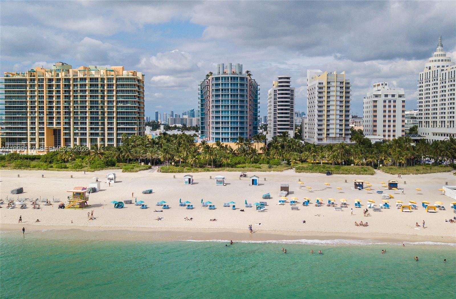 Real estate property located at 1500 Ocean Dr #904, Miami-dade, 1500 Ocean Drive Condo, Miami Beach, FL