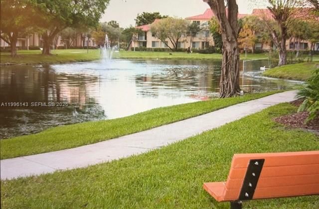 Real estate property located at 10725 Cleary Blvd #205, Broward, Lakes Of Jacaranda Condo, Plantation, FL