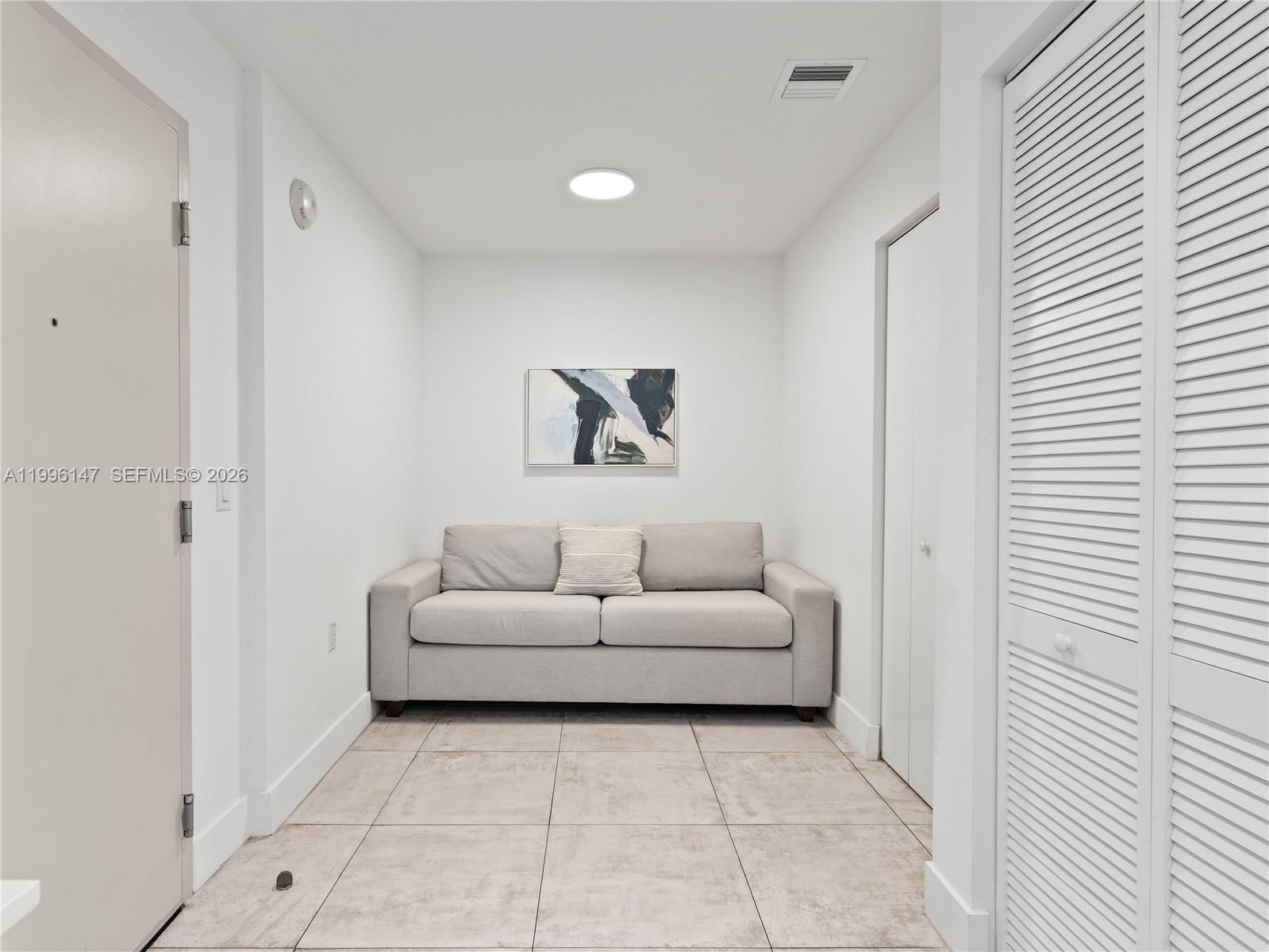 Real estate property located at 239 9th St #1403, Miami-dade, Smart Brickel Condo, Miami, FL