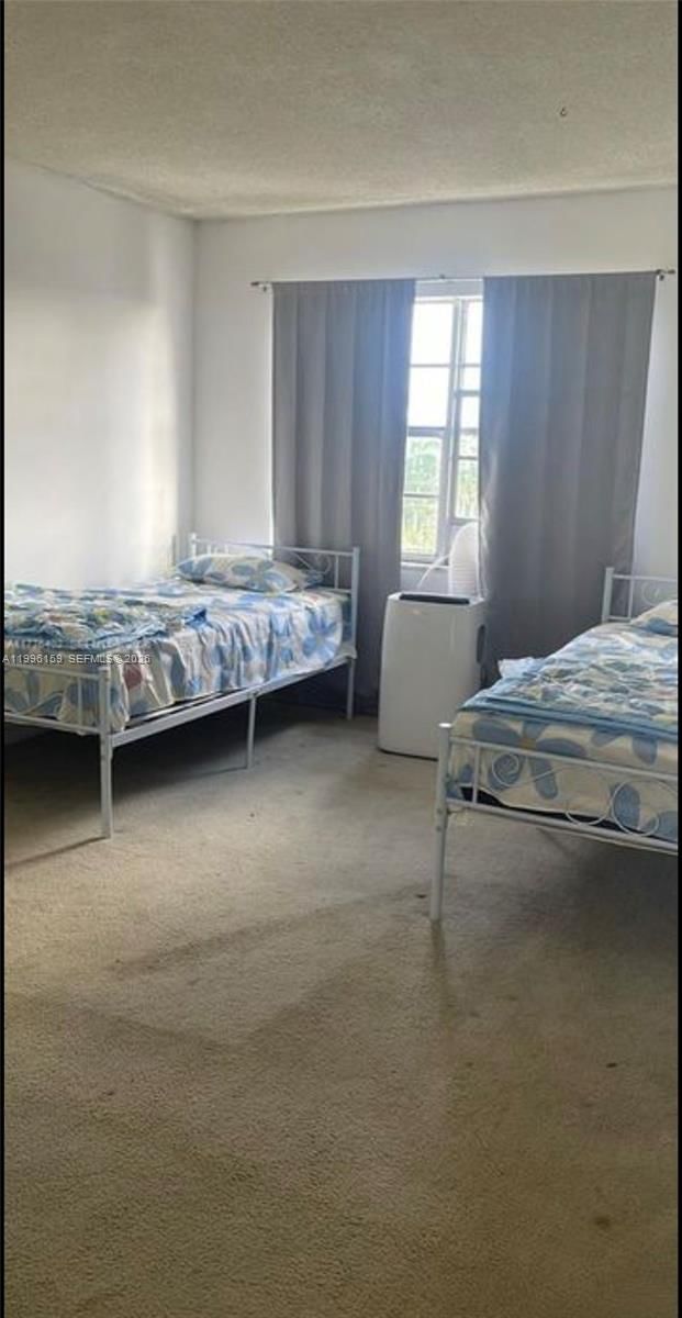 Real estate property located at 496 165th St Rd D-611, Miami-dade, Montecarlo Condo, Miami, FL