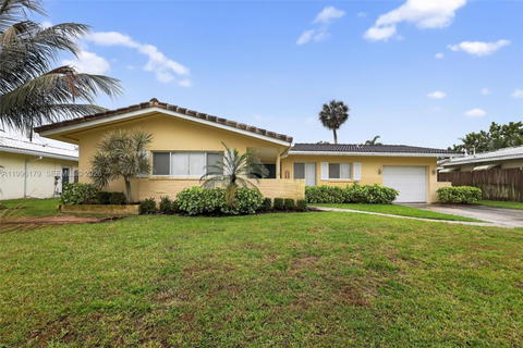 Real estate property located at 1104 12th St, Palm Beach, Boca Raton Square Unit 8, Boca Raton, FL