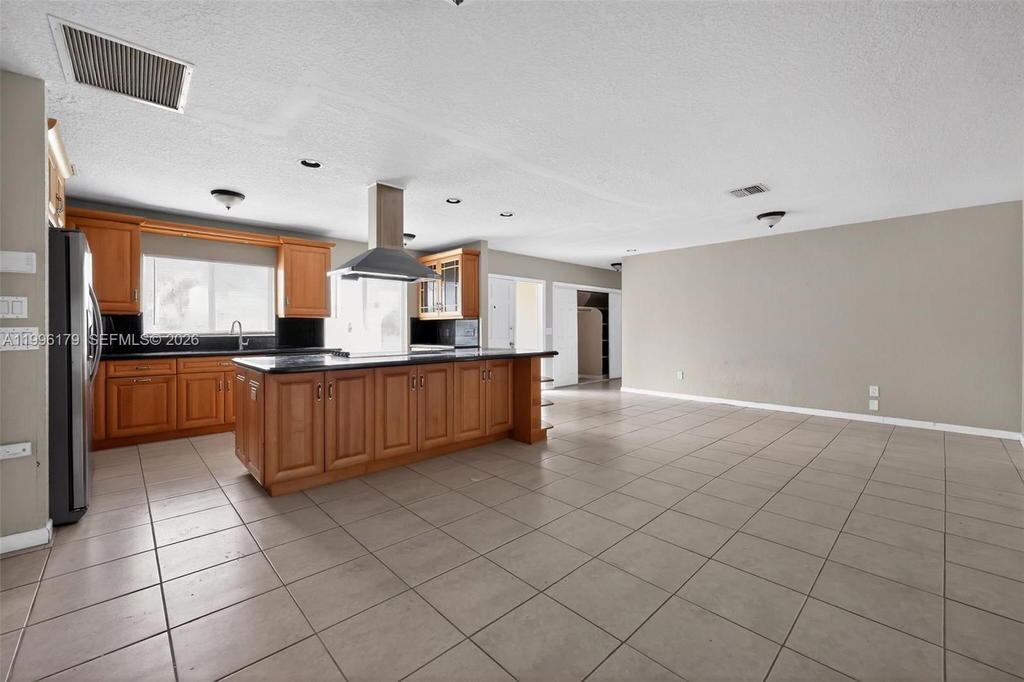 Real estate property located at 1104 12th St, Palm Beach, Boca Raton Square Unit 8, Boca Raton, FL