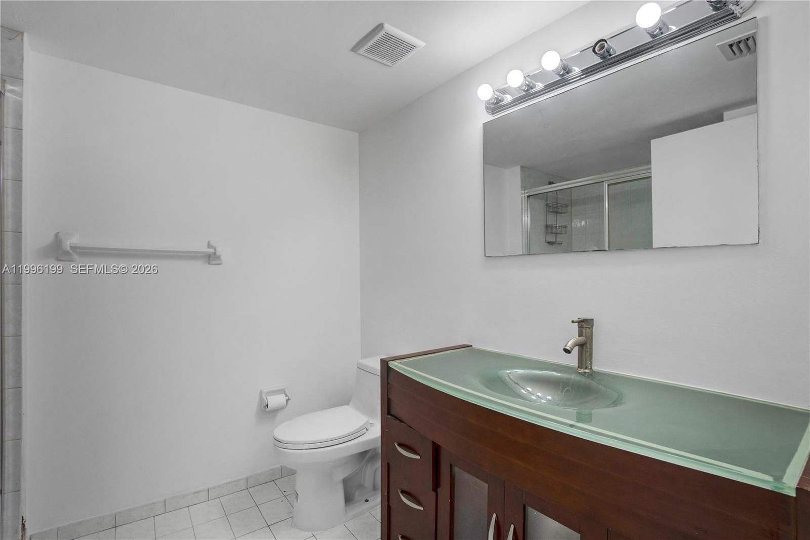 Real estate property located at 1688 West Ave #408, Miami-dade, West Bay Plaza Condo, Miami Beach, FL