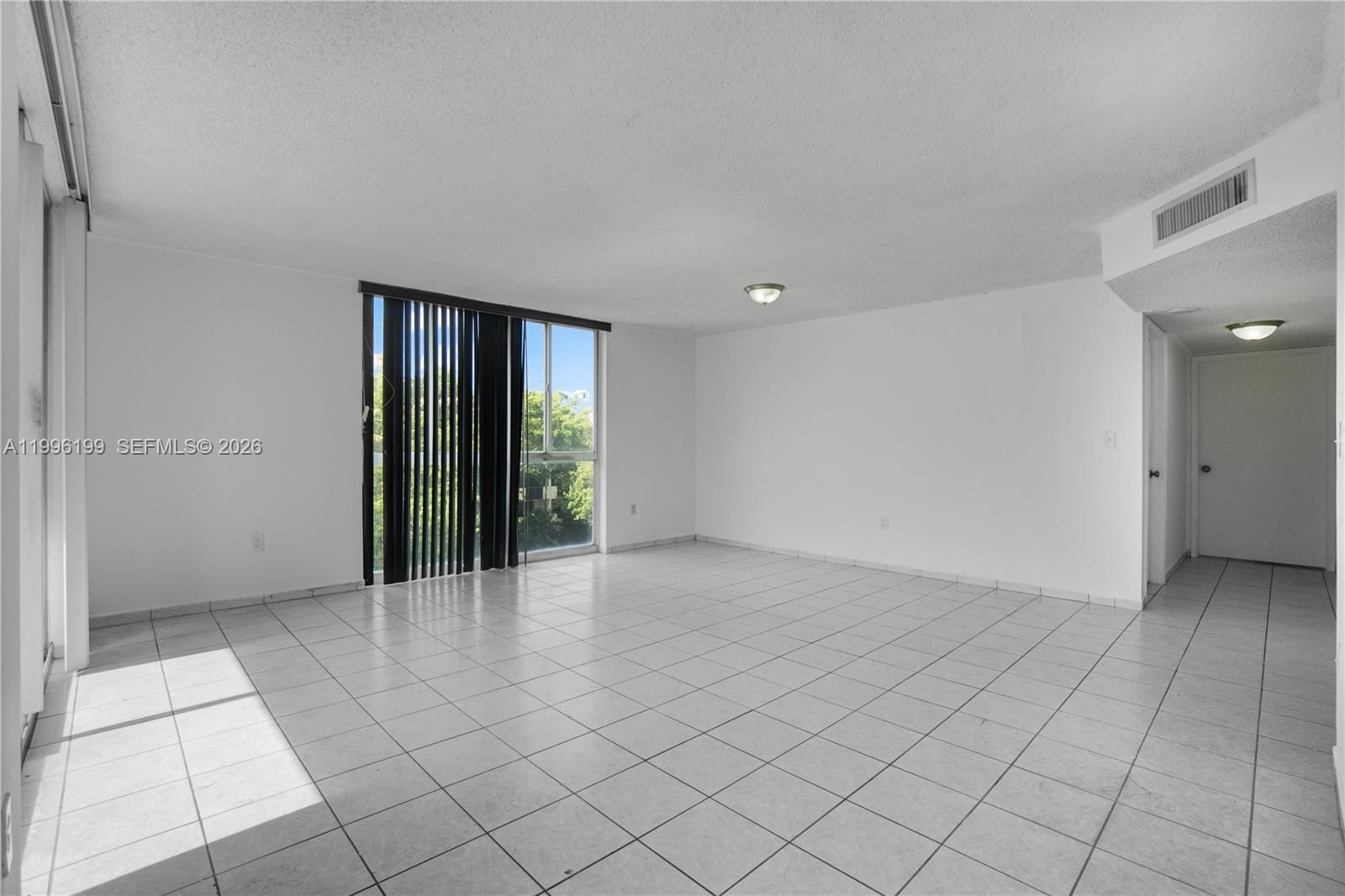 Real estate property located at 1688 West Ave #408, Miami-dade, West Bay Plaza Condo, Miami Beach, FL